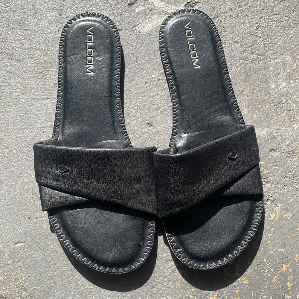 Volcom Hawthorne Slide Sandals in Black